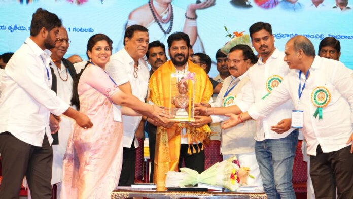 CM Revanth | రాష్ట్ర అభివృద్ధి కోసం పనిచేస్తా : సీఎం CM Revanth | రాష్ట్ర అభివృద్ధి కోసం పనిచేస్తా : సీఎం