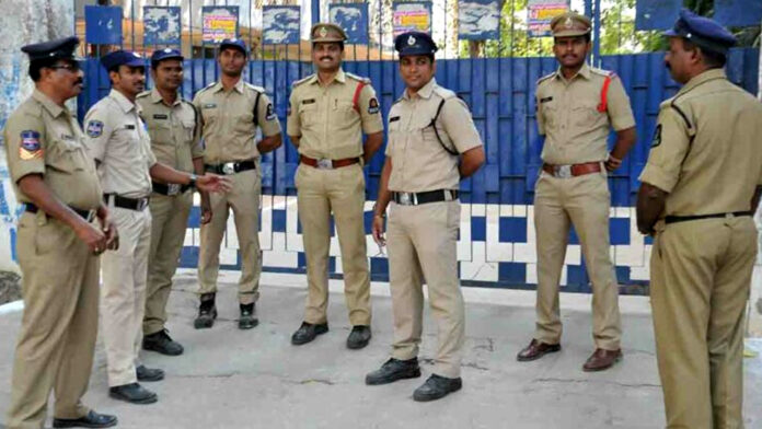 Hyderabad | టర్కీ కాన్సులేట్ జనరల్ వద్ద భారీ భద్రత Hyderabad | టర్కీ కాన్సులేట్ జనరల్ వద్ద భారీ భద్రత