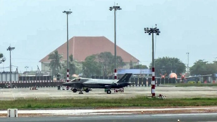 F-35 Fighter Jet