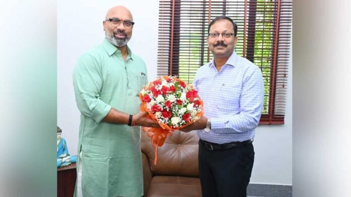 mp MP Arvind