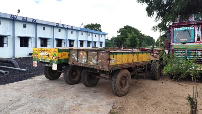 tractors Indalwai